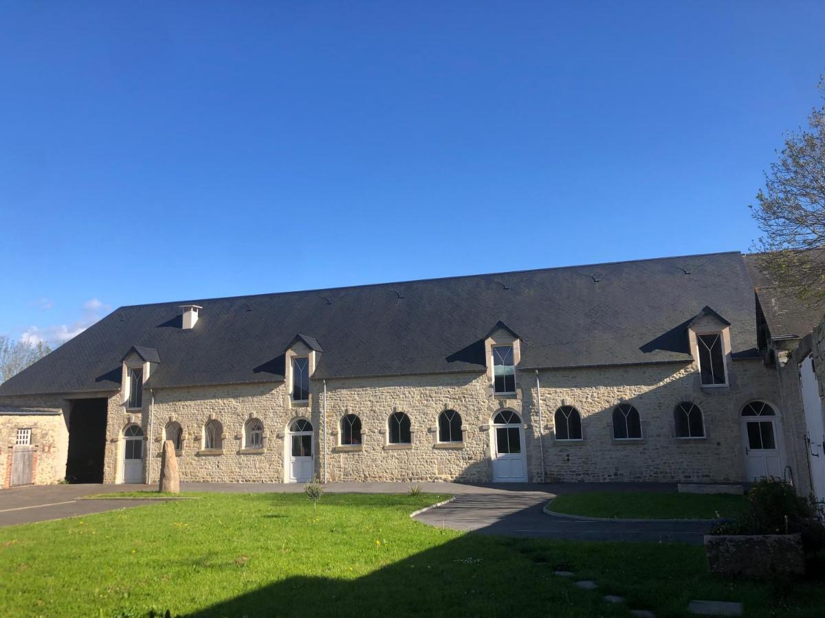 Chambre D'Hotes Le Domaine De La Vallee Saint-Martin-de-Varreville Экстерьер фото